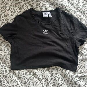 Adidas trefoil black cropped rib top XL